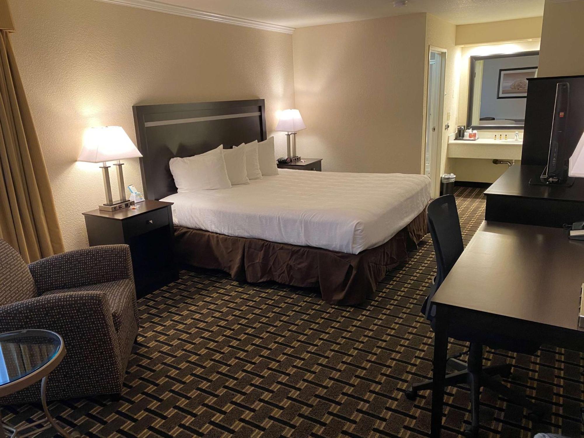 Best Western Plus Inn Of Hayward Exterior foto